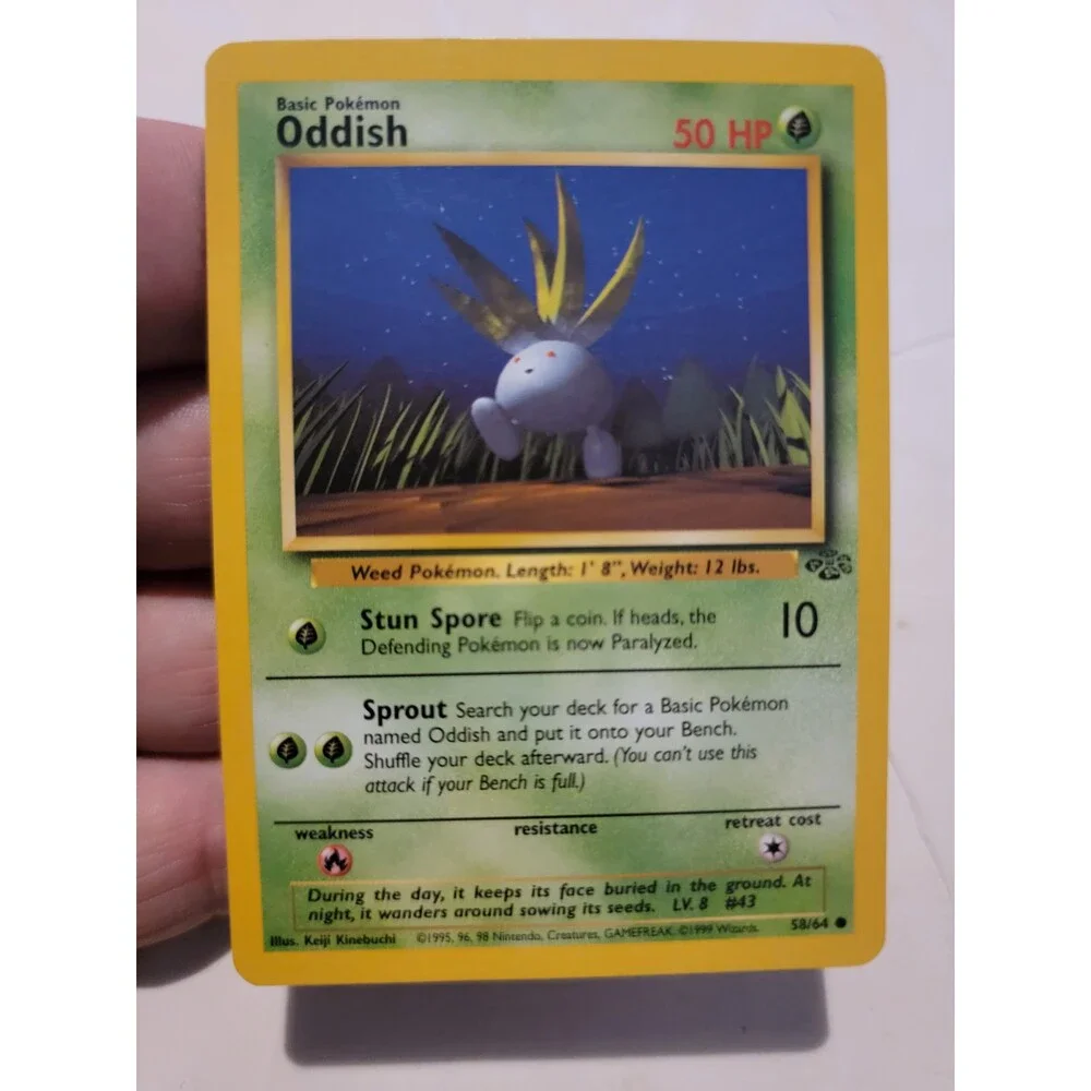 Pokemon TCG Card Vintage 1999 WOTC Game Freak Nintendo Wizards 90s Oddish